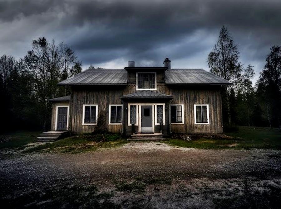 Borgvattnets prästgård – Sveriges mest hemsökta hus i Jämtlands skogar