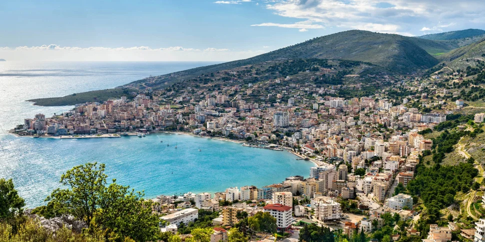 Albanien – mellan turkost hav, berg och gamla stenstäder